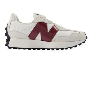NEW!!! New Balance Women's 327 Shoes